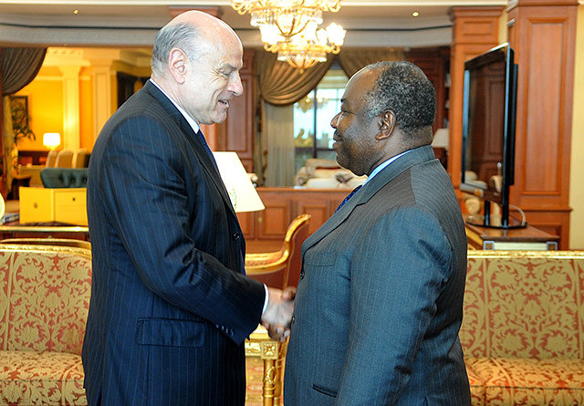Ali Bongo reçoit Jean-Marie Le Guen
