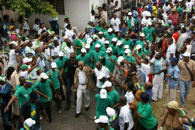 Gabonreview.com - Manifestation du 15 août 2012 de l'Union nationale - © Jean-Pierre Rougou