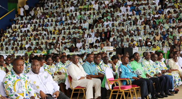 Le PDG, lors de son 10è congrès en avril 2013. © Facebook/alibongoondimba