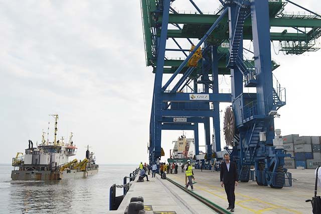 Infrastructures : Mise en opération du port de GSEZ