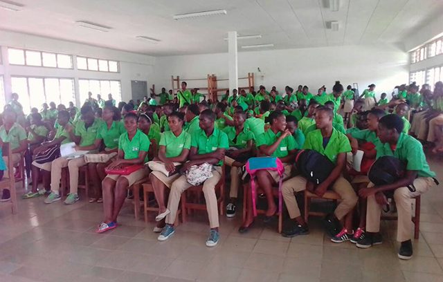Sexualité des jeunes : Les lycéens de Ntoum sensibilisés
