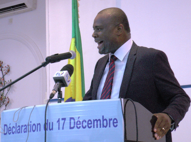 Mike Jocktane suggère à Ali Bongo de «quitter le pouvoir avant qu’il ne soit trop tard»